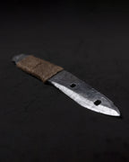 002 Improvisiertes Messer