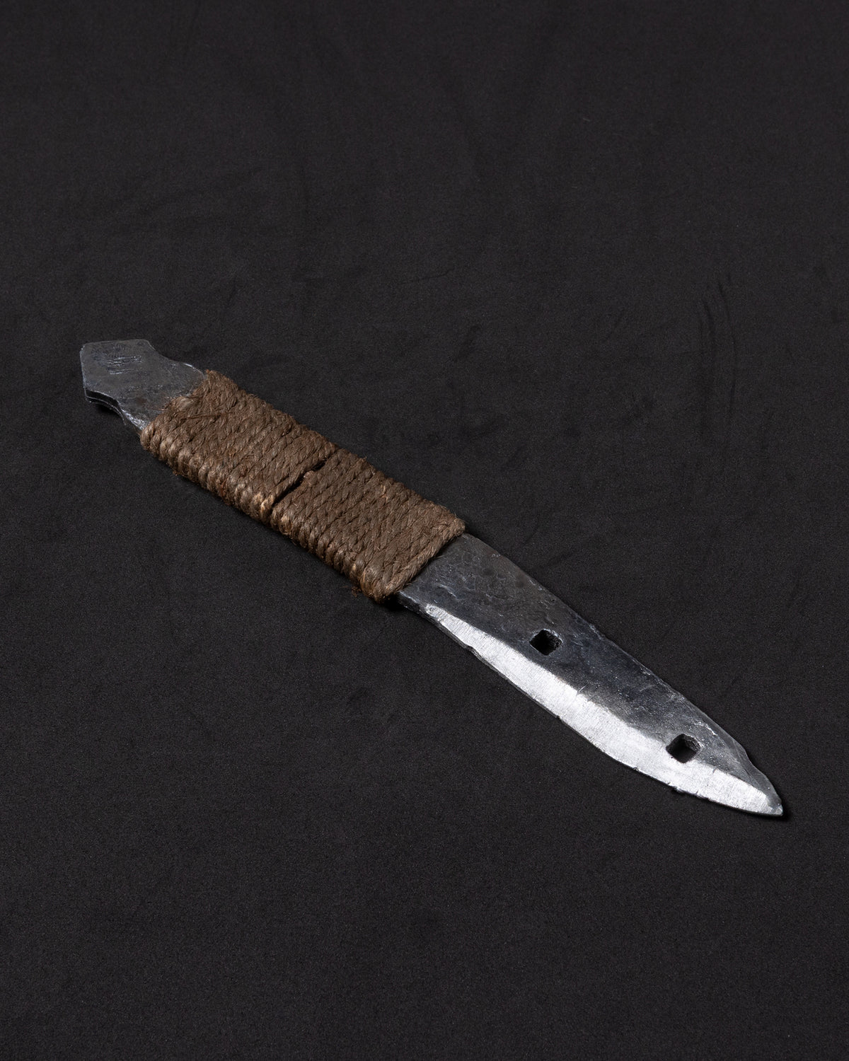 002 Improvisiertes Messer