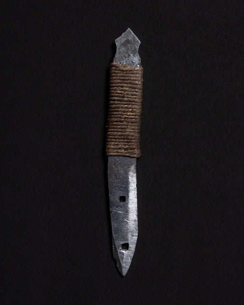 002 Improvisiertes Messer